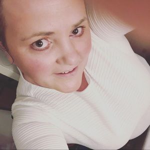 Meet your Posher, Bobbi